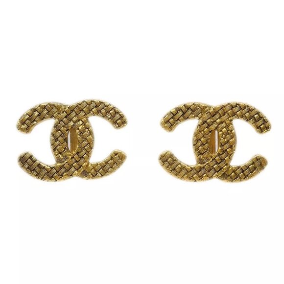 Chanel Gold CC Earrings Clip-On - Picture 4 of 9